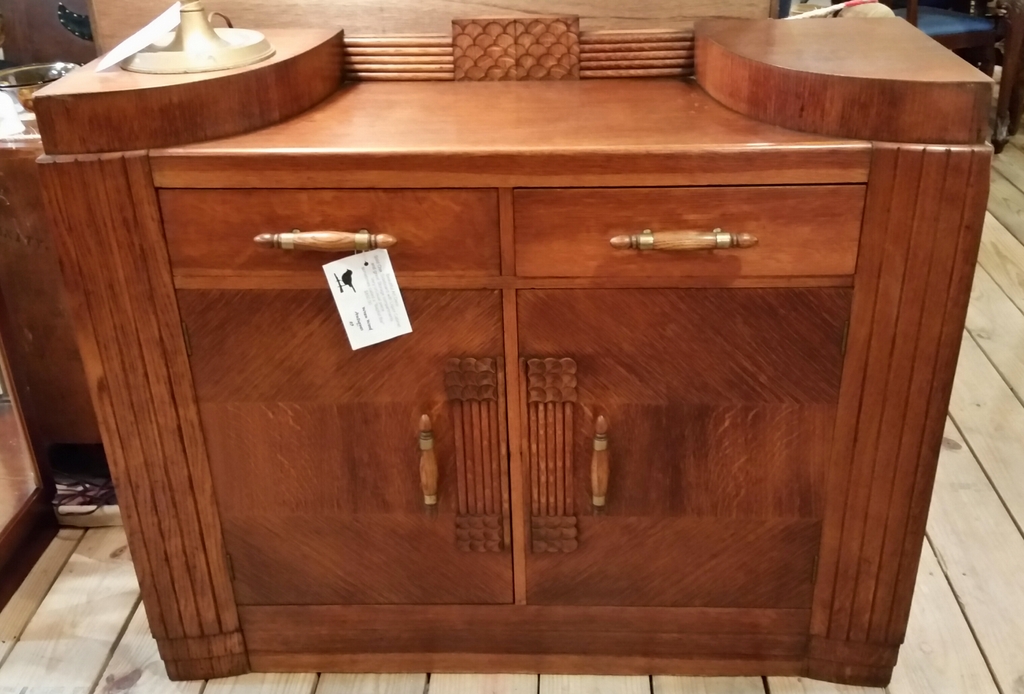 Beautiful Art Deco Solid Oak Sideboard With Liquor Cabinet And